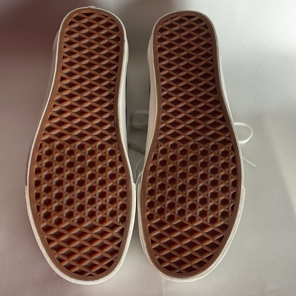 VANS•OLD SKOOL FLORAL METALLIC•WOMENS 8 - Picture 5 of 8